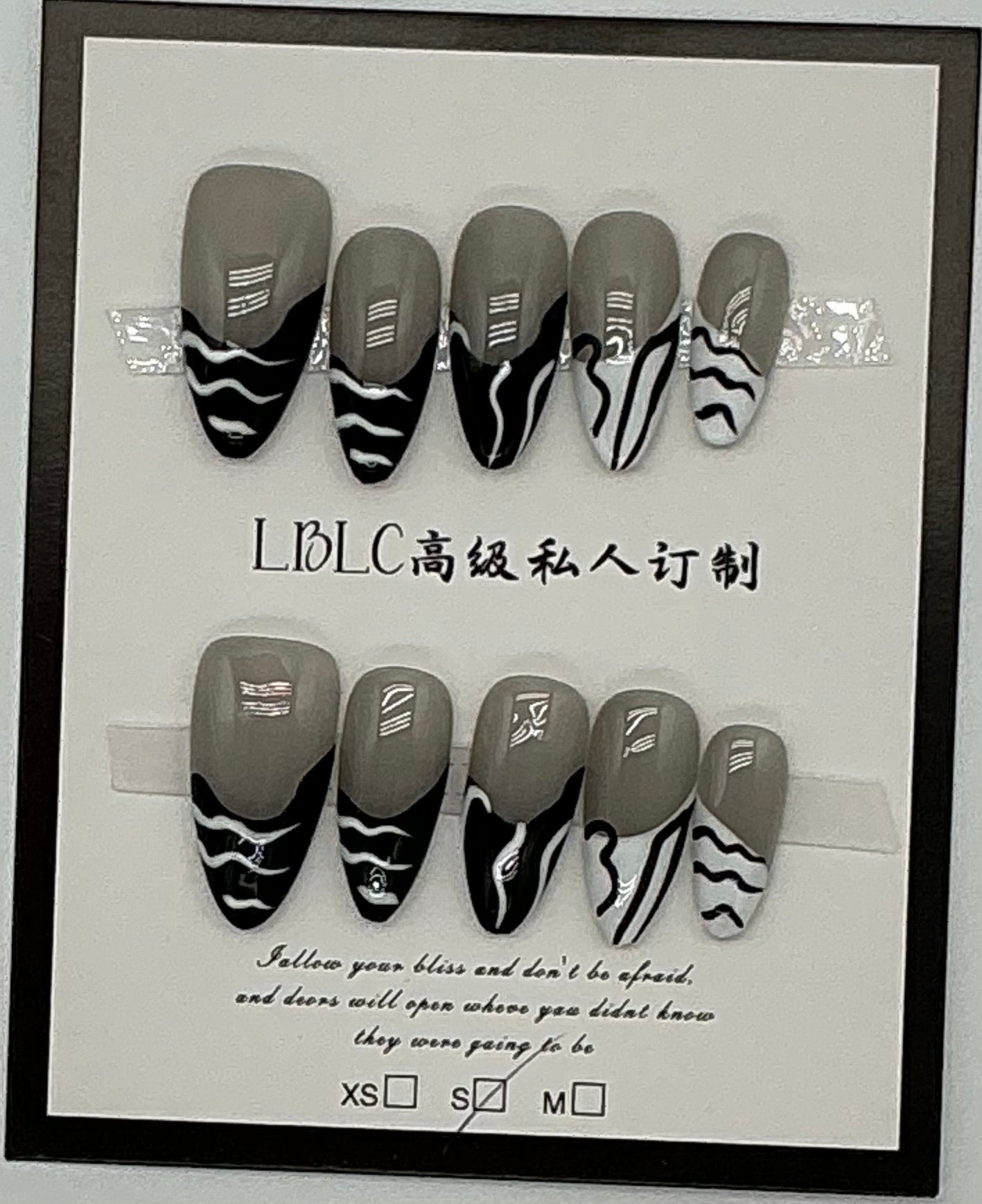 Press-On Nails, Almond Shape
