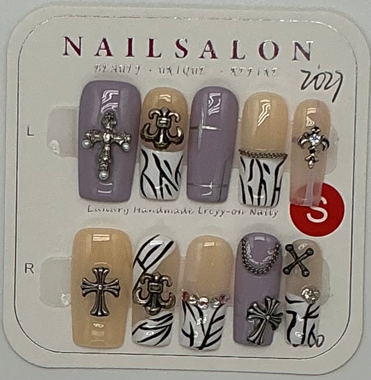 Press-On Nails, Square Shape