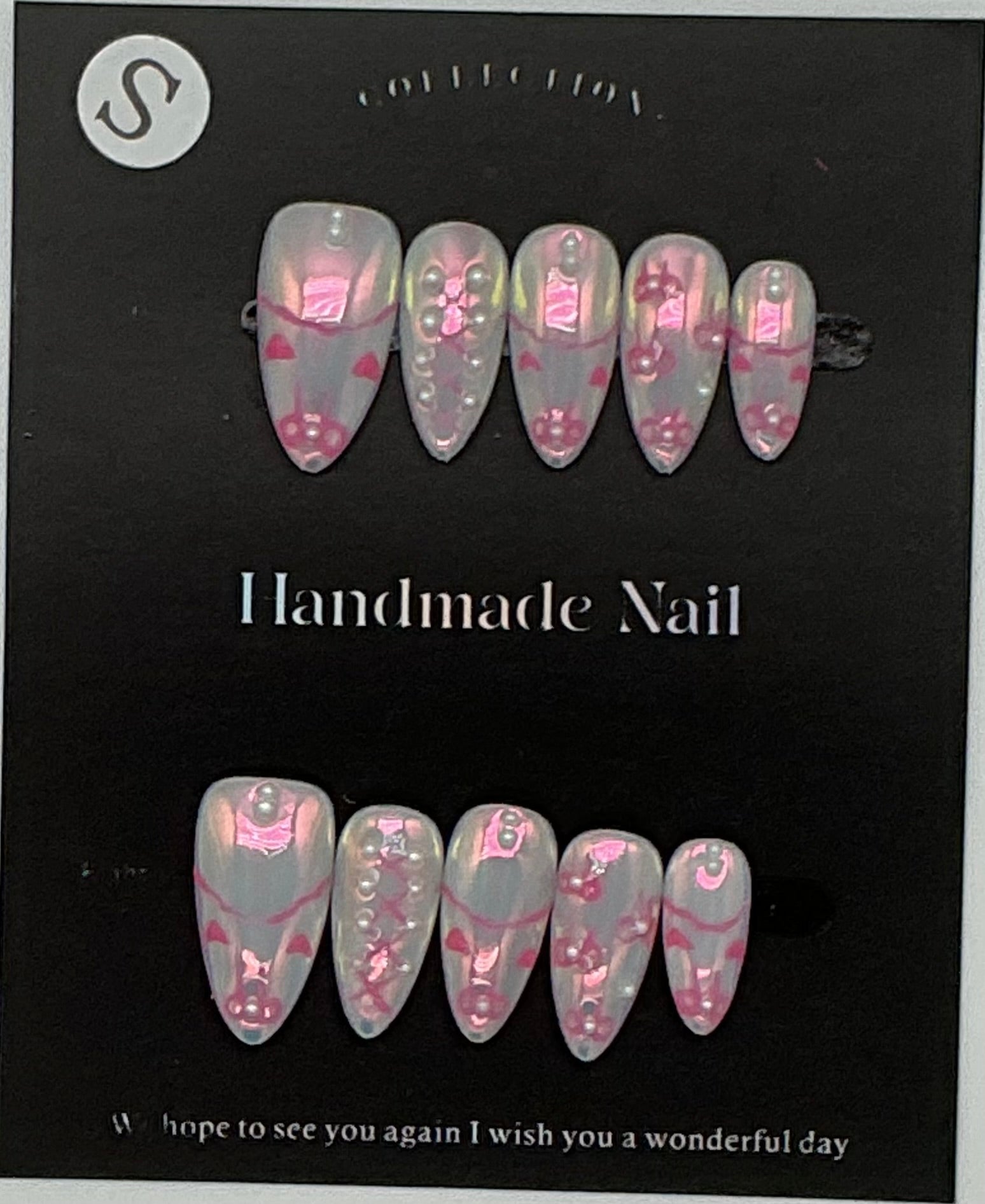 Press-On Nails, Almond Shape