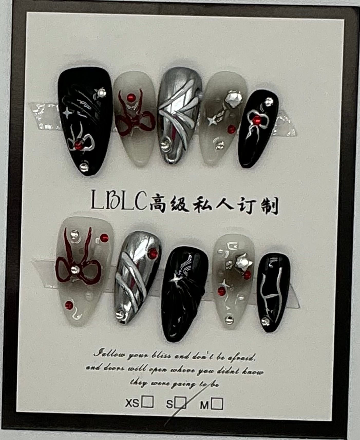 Press-On Nails, Almond Shape