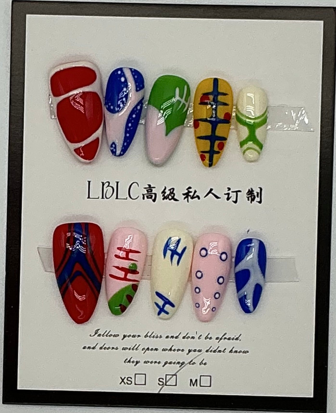 Press-On Nails, Almond Shape