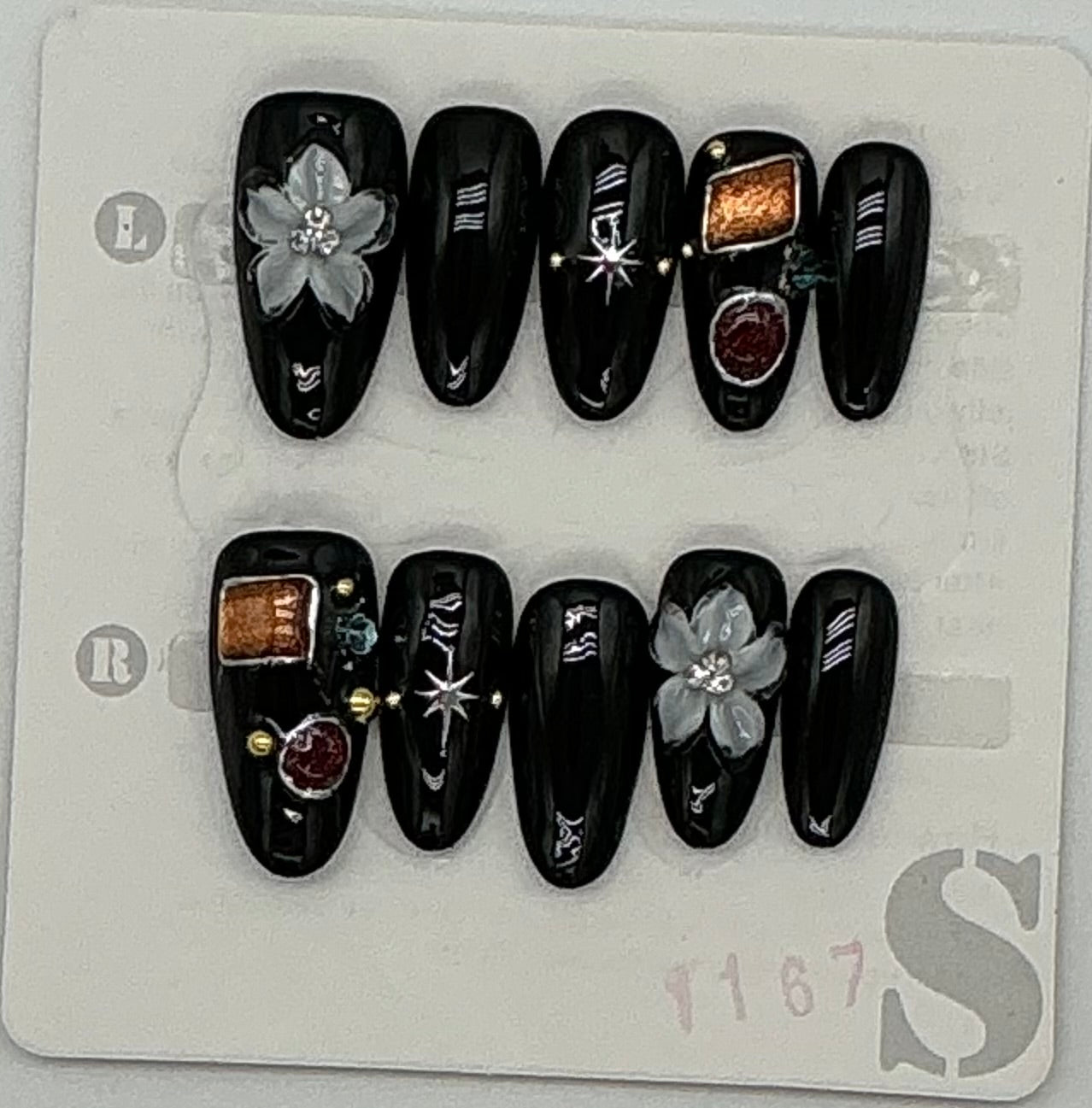 Press-On Nails, Almond Shape