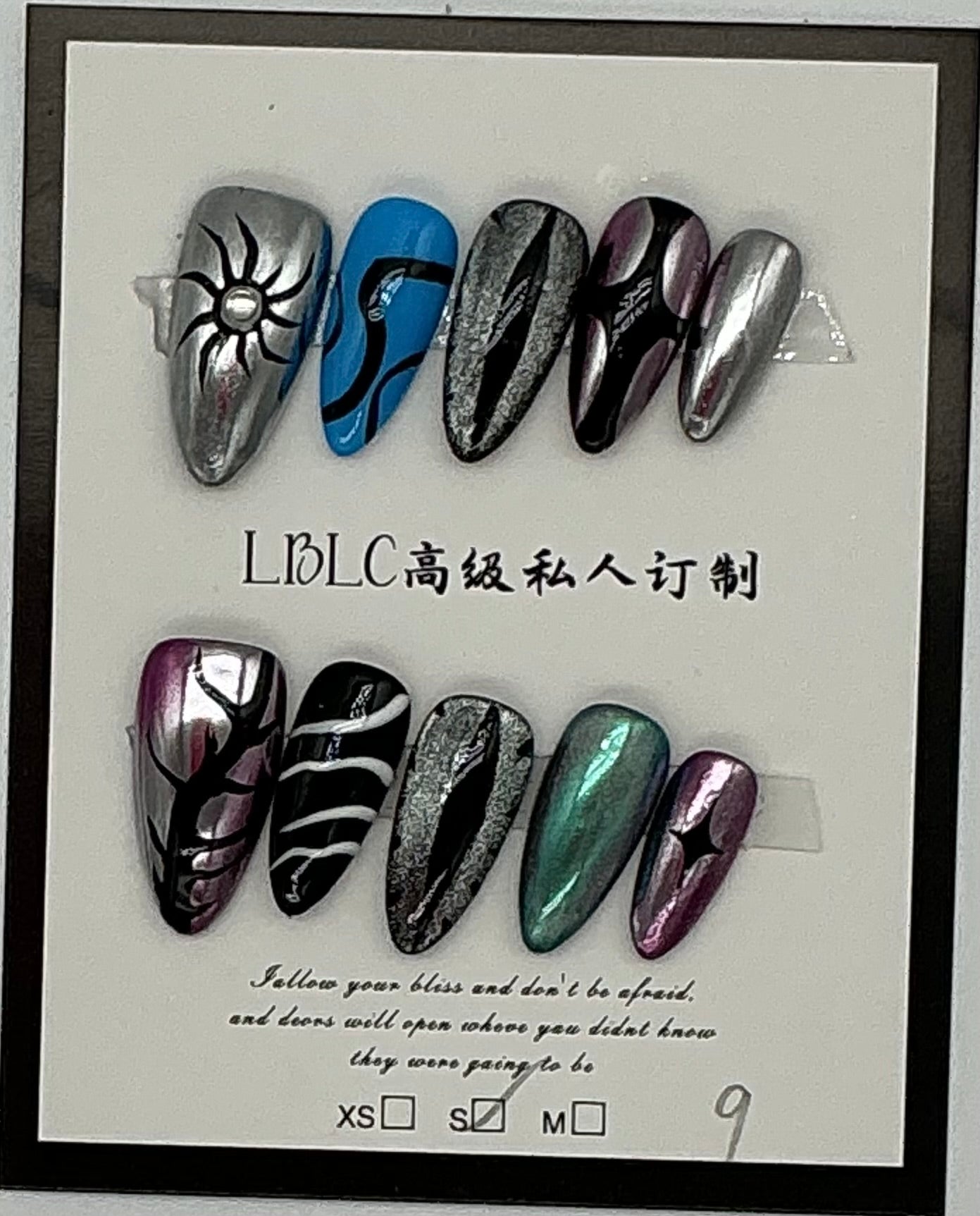 Press-On Nails, Almond Shape