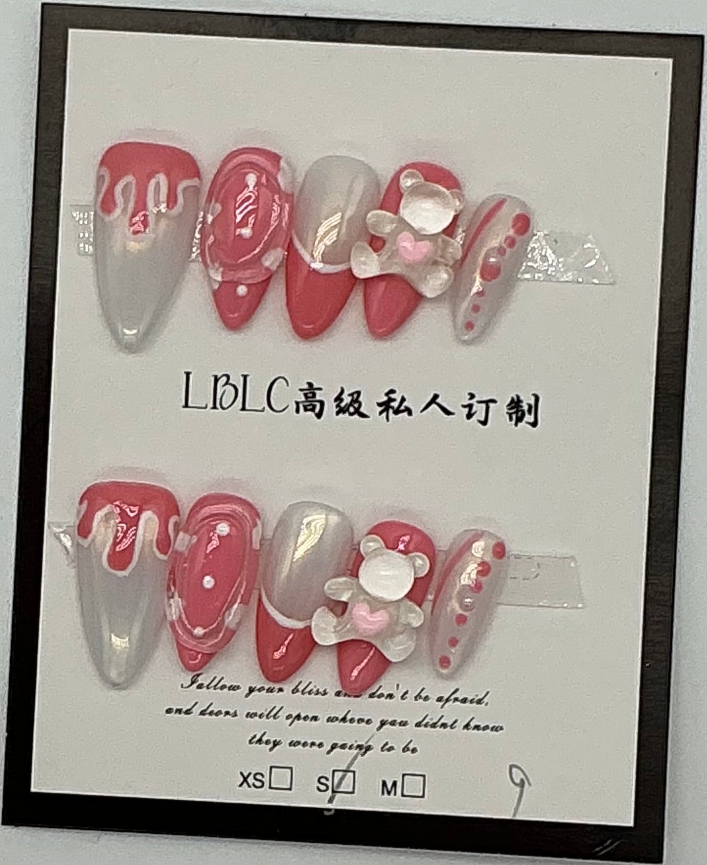 Press-On Nails, Almond Shape